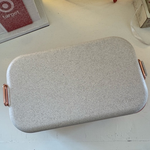 Our Place Layered Bento Lunchbox with Utensils - Picture 6 of 8